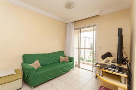 Sala de apartamento à venda com 3 quartos, 72m² em Vila Isa, São Paulo