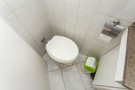 Apartamento à venda com 72m², 3 quartos e 2 vagasBanheiro