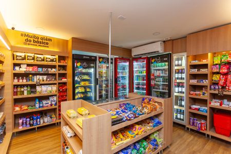 Apartamento à venda com 72m², 3 quartos e 2 vagasMercado 24h