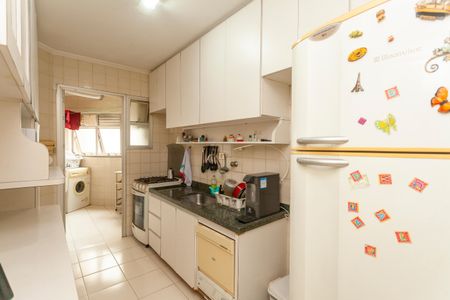 Apartamento à venda com 72m², 3 quartos e 2 vagasCozinha