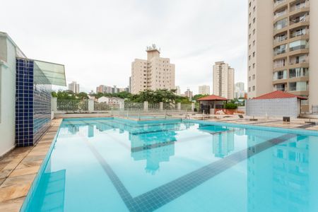 Apartamento à venda com 72m², 3 quartos e 2 vagasÁrea comum - Piscina