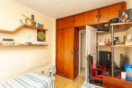 Apartamento à venda com 72m², 3 quartos e 2 vagasQuarto 2