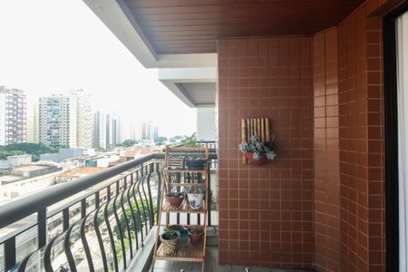 Apartamento para alugar com 93m², 3 quartos e 2 vagasVaranda 