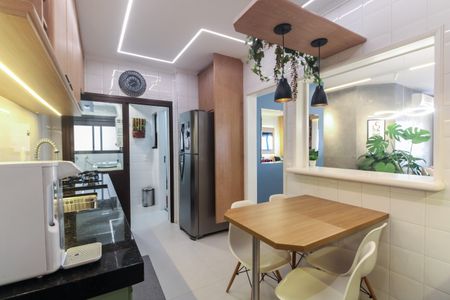 Apartamento para alugar com 93m², 3 quartos e 2 vagasCozinha 