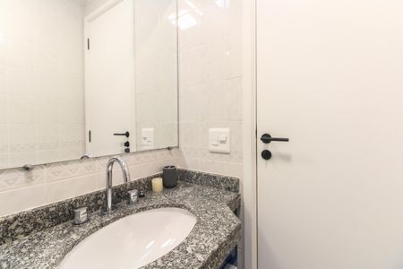Apartamento para alugar com 93m², 3 quartos e 2 vagasBanheiro Social 