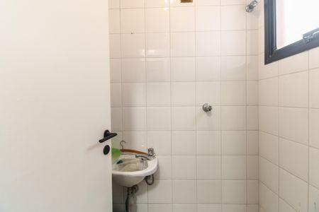 Apartamento para alugar com 93m², 3 quartos e 2 vagasÁrea de Serviço - Banheiro de Serviço 