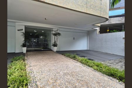 Apartamento para alugar com 300m², 2 quartos e 1 vagaEntrada 