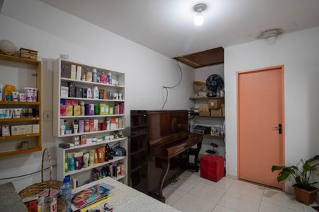 Sala de casa para alugar com 1 quarto, 30m² em Jardim Sao Salvador, Taboão da Serra
