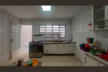 Casa para alugar com 176m², 3 quartos e 2 vagasCozinha