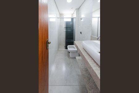 Apartamento à venda com 80m², 3 quartos e 1 vagaBanheiro