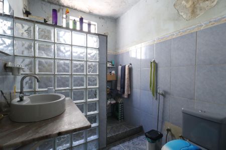 Casa para alugar com 80m², 3 quartos e 1 vaga Casa para alugar com 80m², 3 quartos e 1 vagaBanheiro