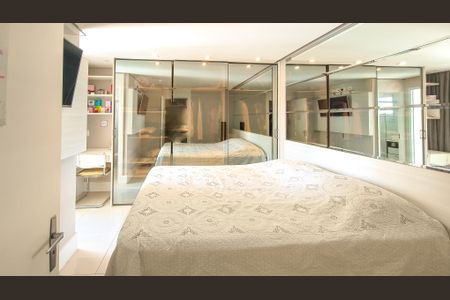 Suíte de apartamento à venda com 1 quarto, 60m² em Campininha, São Paulo