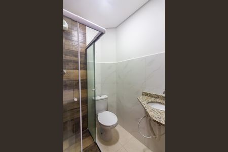 Banheiro de kitnet/studio para alugar com 1 quarto, 35m² em Vila Yolanda, Osasco