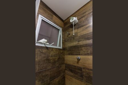 Studio para alugar com 35m², 1 quarto e sem vaga Studio para alugar com 35m², 1 quarto e sem vagaBanheiro