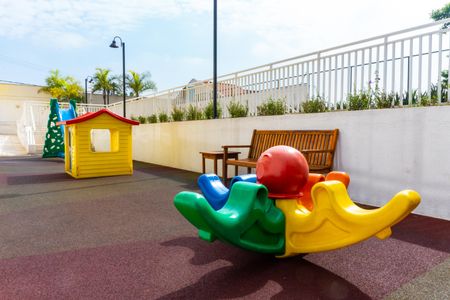 Apartamento à venda com 67m², 2 quartos e 2 vagasÁrea comum - Playground