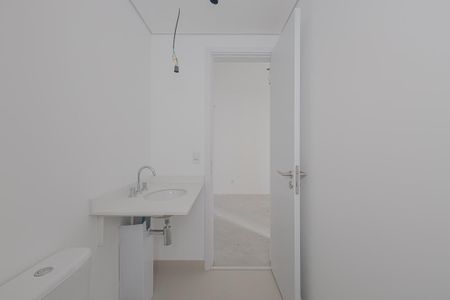 Apartamento à venda com 195m², 4 quartos e 3 vagasBanheiro da Suíte 1