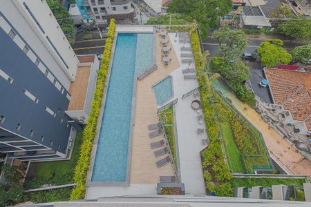 Apartamento à venda com 195m², 4 quartos e 3 vagasPiscina