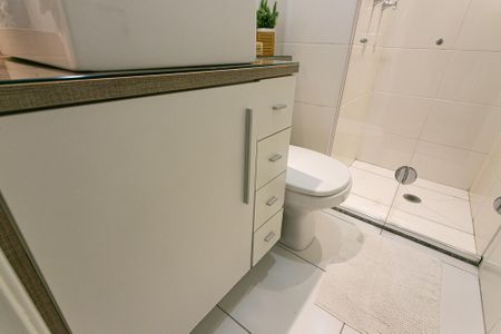 Apartamento à venda com 58m², 2 quartos e 1 vagaBanheiro Social