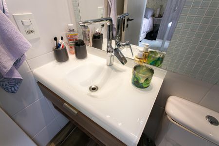 Apartamento à venda com 58m², 2 quartos e 1 vagaBanheiro da Suíte