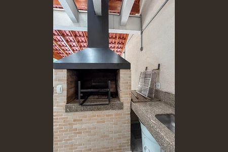 Apartamento à venda com 66m², 2 quartos e 2 vagasChurrasqueira