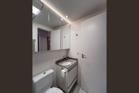 Apartamento à venda com 66m², 2 quartos e 2 vagasBanheiro