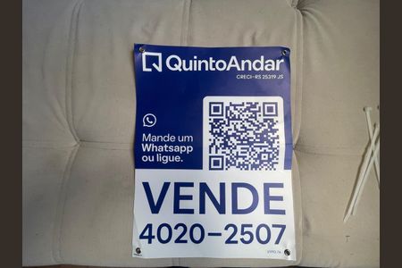 Apartamento à venda com 50m², 2 quartos e 1 vaga Apartamento à venda com 50m², 2 quartos e 1 vagaPlaca Cod.UYPO-74