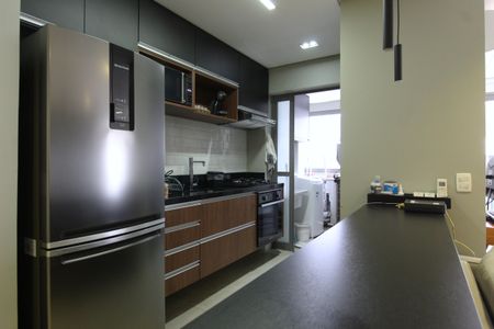 Apartamento para alugar com 83m², 2 quartos e 2 vagasCozinha e Área de Serviço