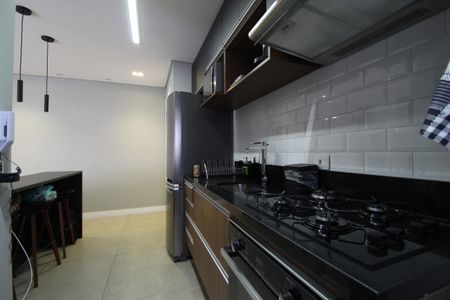 Apartamento para alugar com 83m², 2 quartos e 2 vagasCozinha e Área de Serviço