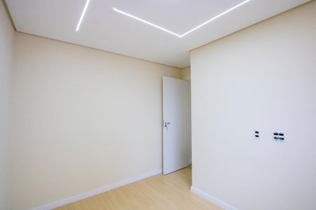 Quarto 1 de apartamento à venda com 2 quartos, 37m² em Jardim, Santo André