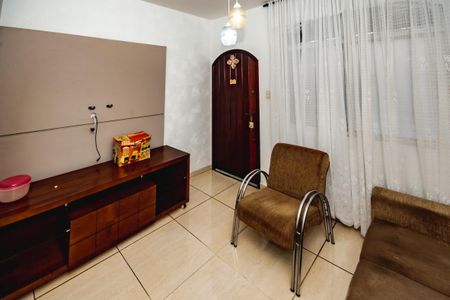 Casa à venda com 2 quartos, 65m² em Santa Rosa, Belo Horizonte
