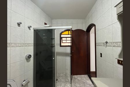Casa para alugar com 300m², 3 quartos e 3 vagasBanheiro da Suíte