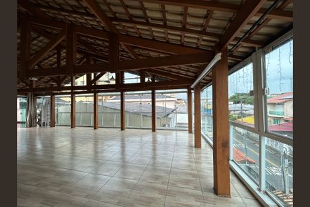 Casa para alugar com 300m², 3 quartos e 3 vagasSalão de Festas