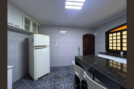 Casa para alugar com 300m², 3 quartos e 3 vagasCozinha