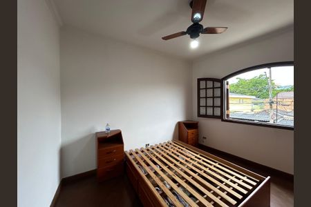 Casa para alugar com 300m², 3 quartos e 3 vagasQuarto 2