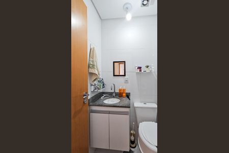 Apartamento à venda com 74m², 3 quartos e 1 vagaBanheiro da suíte