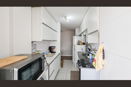 Apartamento à venda com 74m², 3 quartos e 1 vagaCozinha e área de serviço