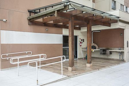 Apartamento para alugar com 52m², 2 quartos e 1 vaga Apartamento para alugar com 52m², 2 quartos e 1 vagaÁrea comum - Churrasqueira