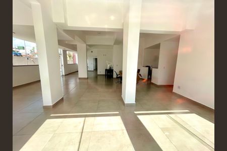 Apartamento para alugar com 49m², 2 quartos e 1 vaga Apartamento para alugar com 49m², 2 quartos e 1 vagaÁrea comum - Salão de festas