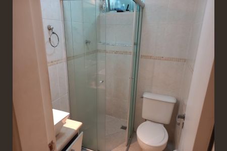 Banheiro de apartamento para alugar com 2 quartos, 59m² em Limão, São Paulo