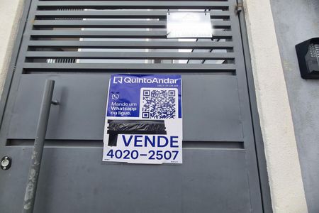 Casa de condomínio à venda com 38m², 2 quartos e sem vaga Casa de condomínio à venda com 38m², 2 quartos e sem vagaPlaquinha