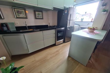 Casa de condomínio à venda com 38m², 2 quartos e sem vaga Casa de condomínio à venda com 38m², 2 quartos e sem vagaCozinha e Área de Serviço