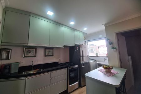 Casa de condomínio à venda com 38m², 2 quartos e sem vaga Casa de condomínio à venda com 38m², 2 quartos e sem vagaCozinha e Área de Serviço