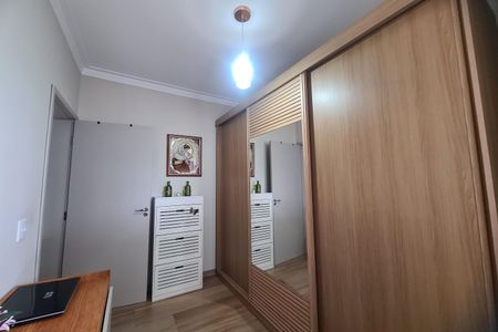 Casa de condomínio à venda com 38m², 2 quartos e sem vaga Casa de condomínio à venda com 38m², 2 quartos e sem vagaQuarto 2