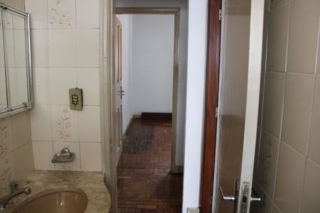Casa à venda com 100m², 2 quartos e sem vagaBanheiro