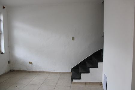 Casa à venda com 100m², 2 quartos e sem vagaSala