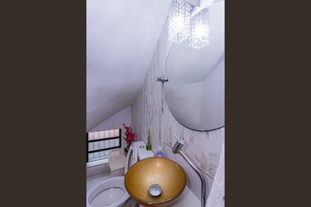 Casa para alugar com 130m², 2 quartos e 2 vagasLavabo