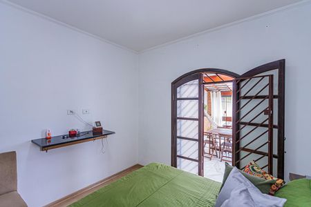 Casa para alugar com 130m², 2 quartos e 2 vagasSuite 1