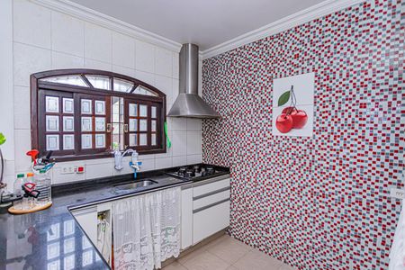 Casa para alugar com 130m², 2 quartos e 2 vagasCozinha e copa