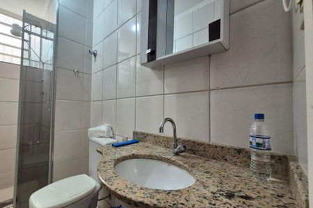 Casa à venda com 158m², 4 quartos e 2 vagasBanheiro