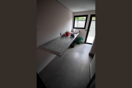 Casa de condomínio à venda com 221m², 3 quartos e 2 vagasÁREA DE SERVIÇO